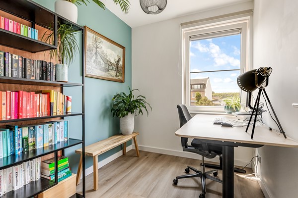 Medium property photo - Jean Perrinstraat 15, 1341 DG Almere